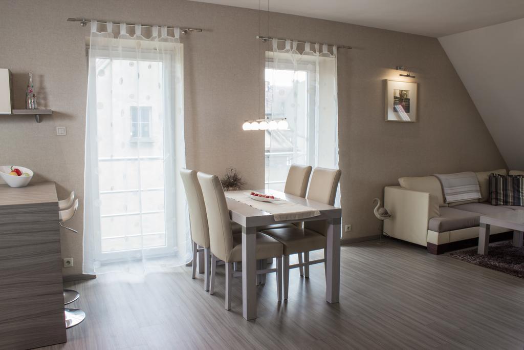Modern Apartment Oświęcim Pokój zdjęcie